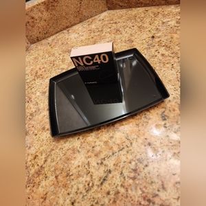 Mac NC40 Studio Fix Powder Plus